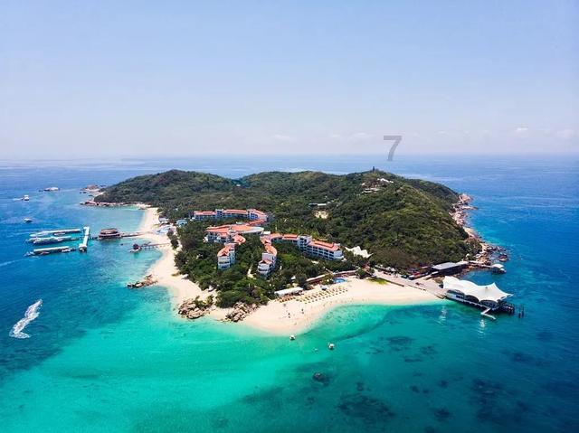 逃出安逸小乡村